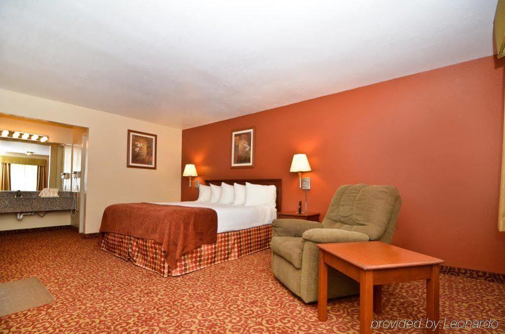 ชัวร์สเตย์ พลัส โฮเต็ล บาย เบสต์เวสเทิร์น ซาปาตา Hotel Zapata ภายนอก รูปภาพ