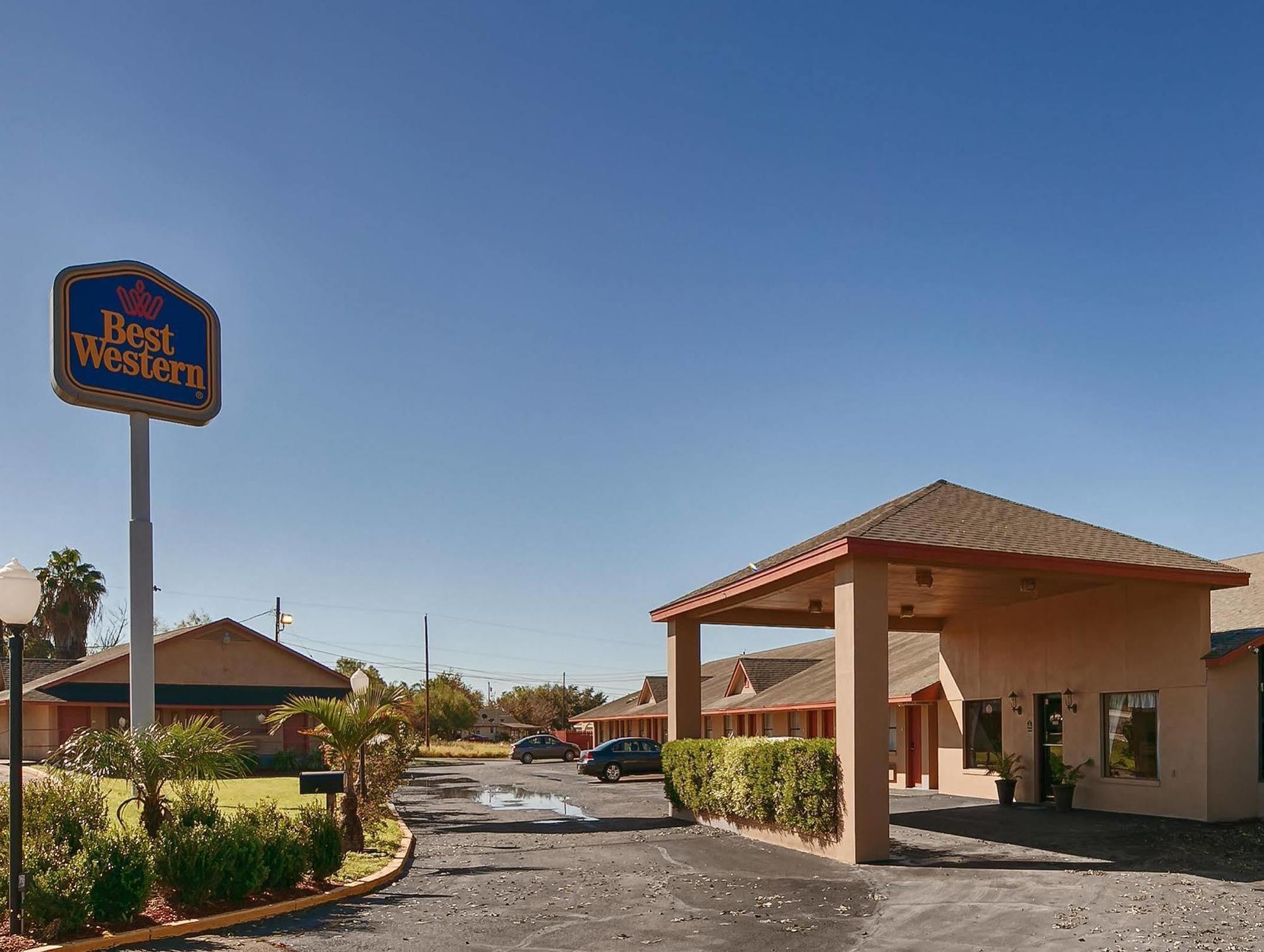 ชัวร์สเตย์ พลัส โฮเต็ล บาย เบสต์เวสเทิร์น ซาปาตา Hotel Zapata ภายนอก รูปภาพ
